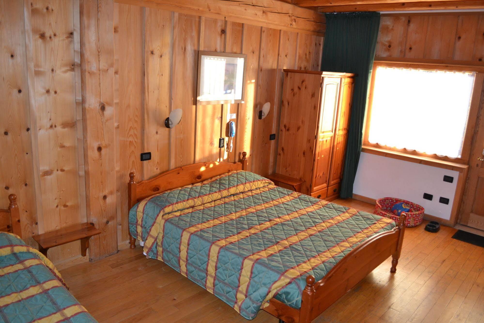 Rendola 3*